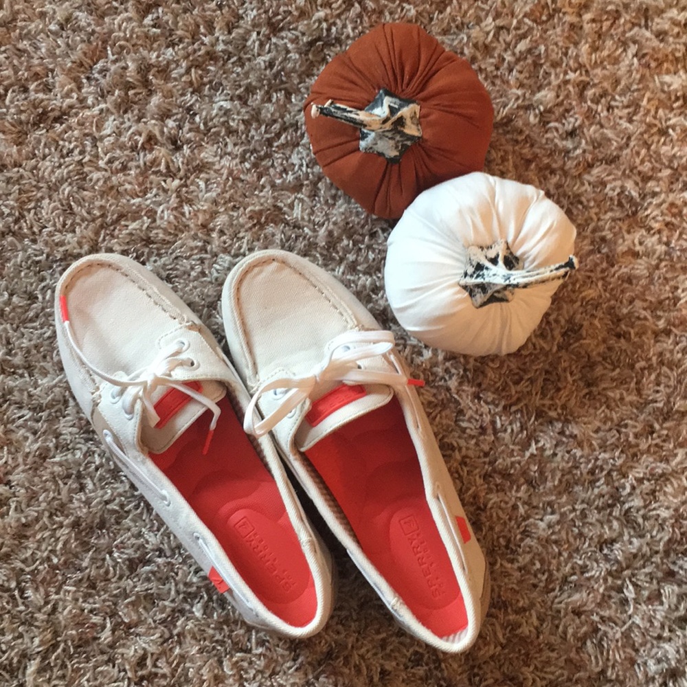 Sperry Shoresider Boat Shoe Size 6